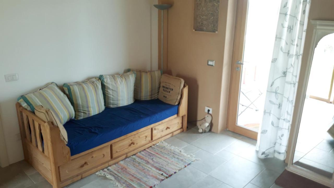 Country Apartment, Near Bardolino And Lazise Calmasino Exterior photo