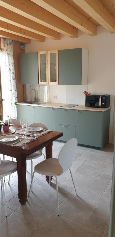 Country Apartment, Near Bardolino And Lazise Calmasino Exterior photo