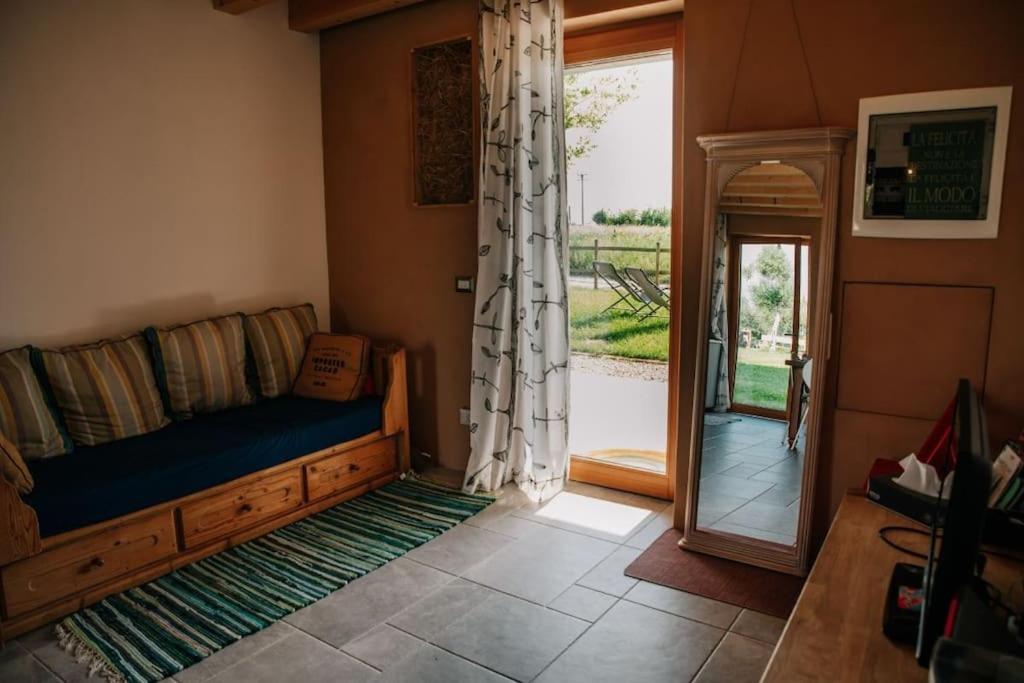 Country Apartment, Near Bardolino And Lazise Calmasino Exterior photo