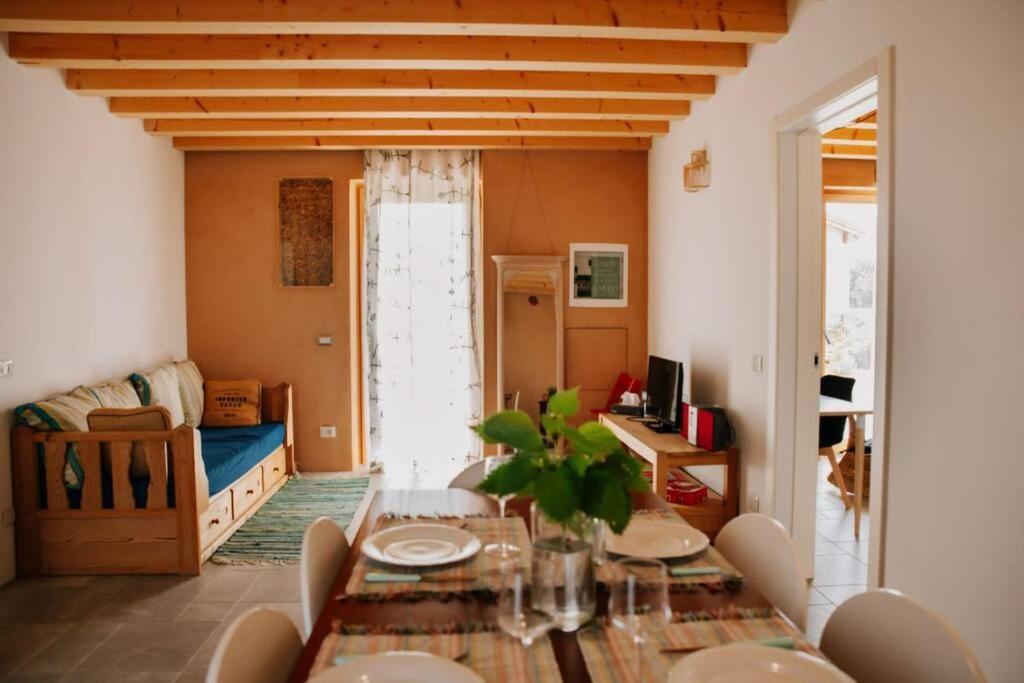 Country Apartment, Near Bardolino And Lazise Calmasino Exterior photo